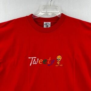 Mickey & Co Embroidered Tweety Adult T-Shirt‎  Size XL Red Crew Neck Vintage USA